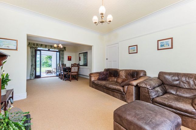41 Holcroft Lane, Warrington photo 3