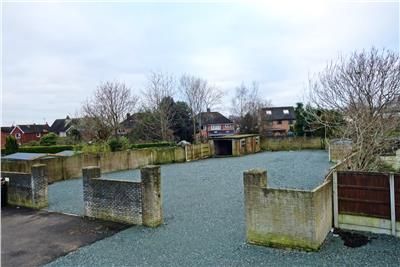 Land to let in Compound, Rhosnesni Lane, Wrexham, Wrexham