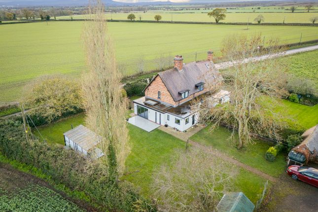 3-bed house on 54, Tibberton, Newport, £385,000