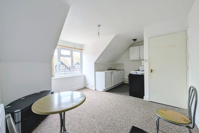 Flat 5, 22, Rowlands Road, Worthing photo 3