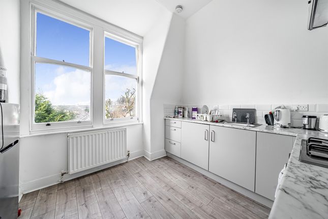 Thumbnail Flat to rent in Muswell Hill, London
