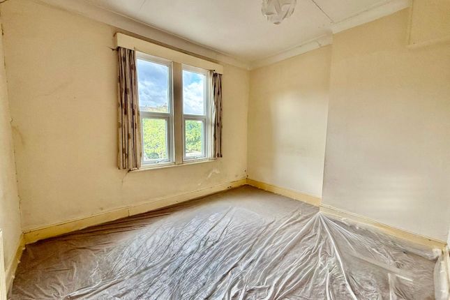 36B, Thurlow Park Road, London photo 4