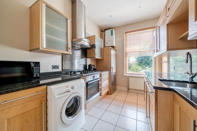 31, Fairfield South, Kingston Upon Thames photo 3