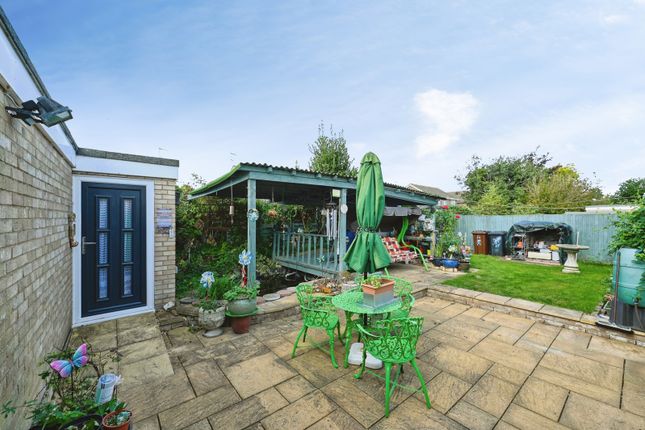 Elm Close, Norfolk photo 3