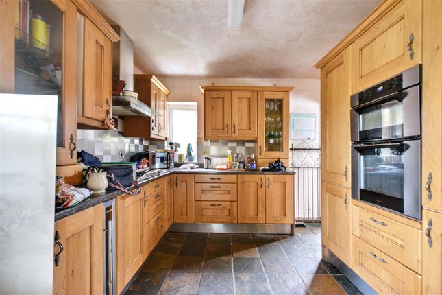 30, Rutland Avenue, Derbyshire photo 3