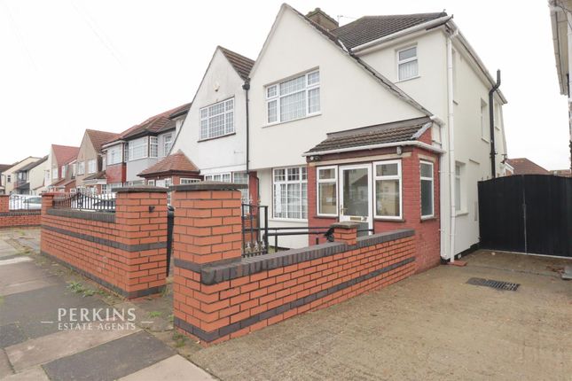 Semi-detached house for sale in Oakwood Avenue, Southall