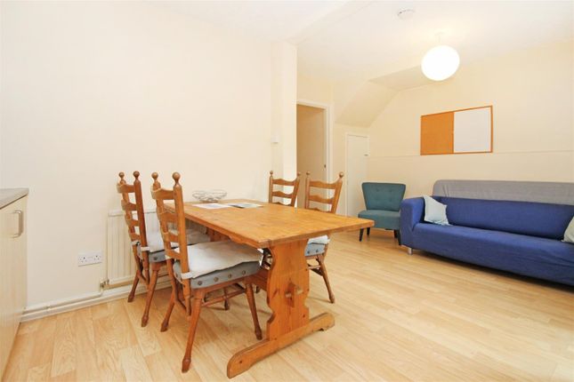 40, College Road, Kent photo 4