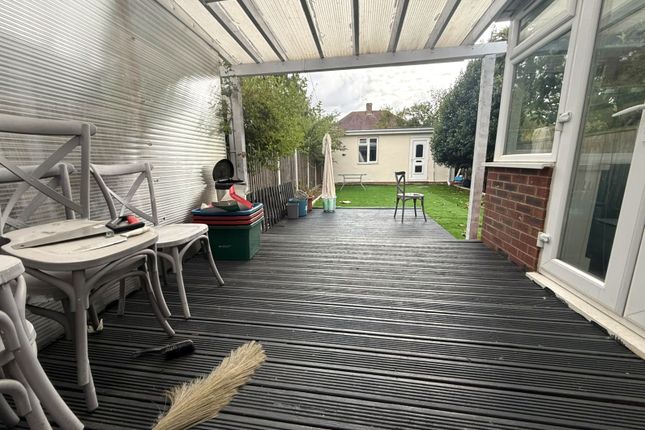 Tachbrook Road, Feltham photo 5