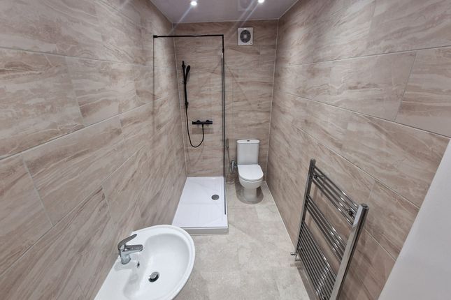 Flat 4, 3 Westleigh Road, Leicester photo 5