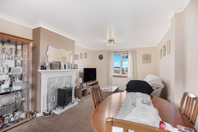 Oliphant Crescent, Renfrewshire photo 3