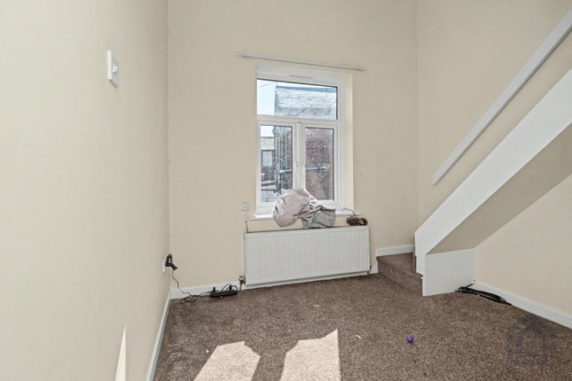 19A Hare Hill Road, 19A Hare Hill Road, Littleborough photo 5