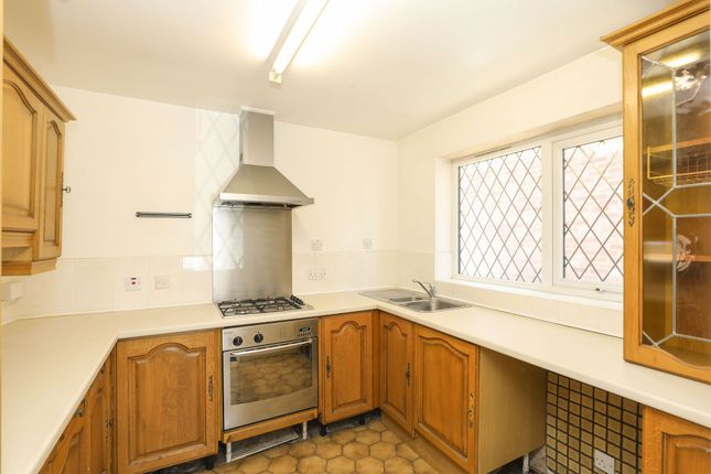 18 Greenhall Road, Sheffield photo 4