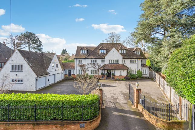 Thumbnail Detached house for sale in North Park, Gerrards Cross