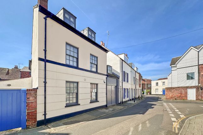 Link-detached house for sale in King Street, Canterbury, Kent