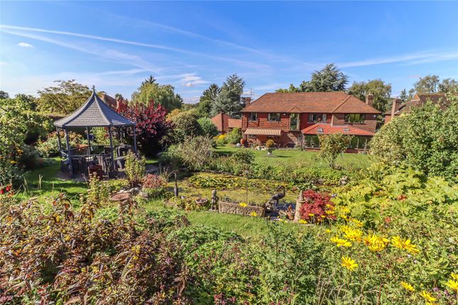 Thumbnail Detached house for sale in Paddock Field, Chilbolton, Stockbridge, Hampshire