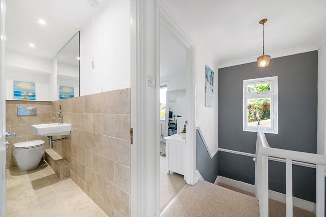 Flat for sale in Dalyell Road, London