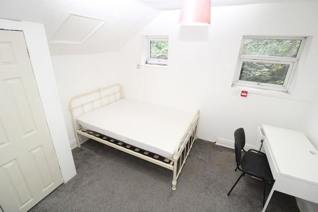 Thumbnail Room to rent in Wood Road, Treforest, Pontypridd