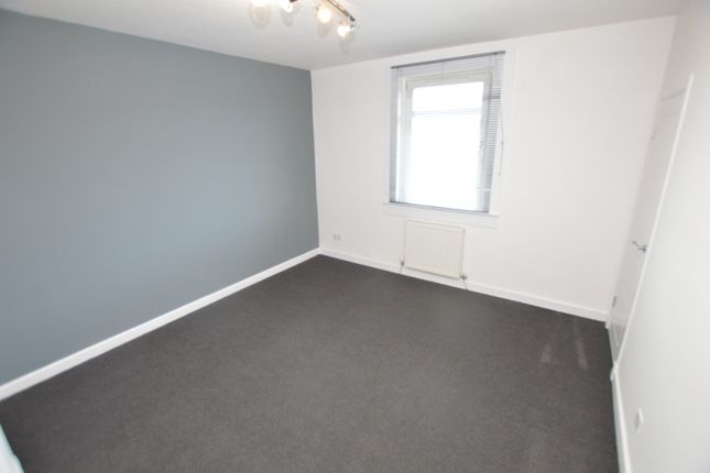 Thumbnail Flat to rent in West March Street, Kirkcaldy