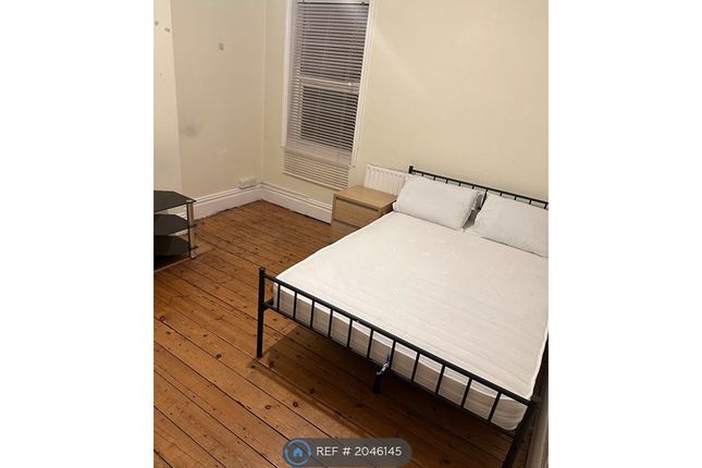 Room to rent in Sydenham Road, Croydon