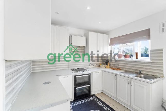 46A, Collier Row Road, Romford photo 4