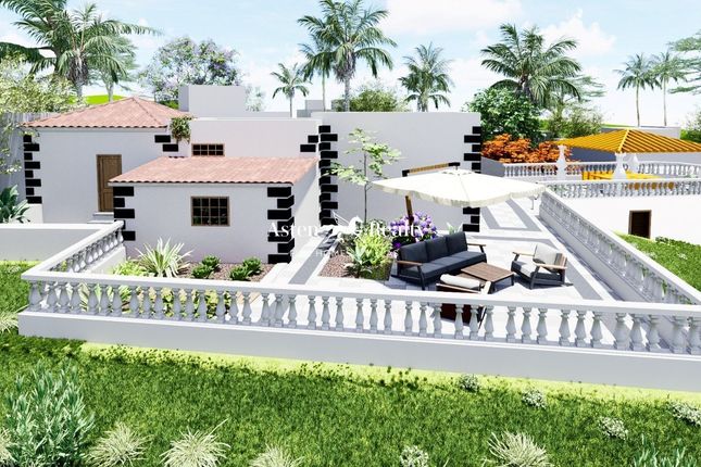 Thumbnail Villa for sale in Guia De Isora, Santa Cruz Tenerife, Spain