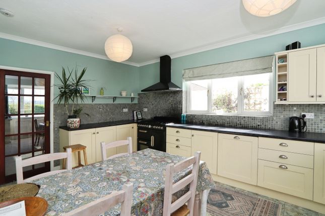 Olsote, Llanellen Road, Abergavenny photo 2