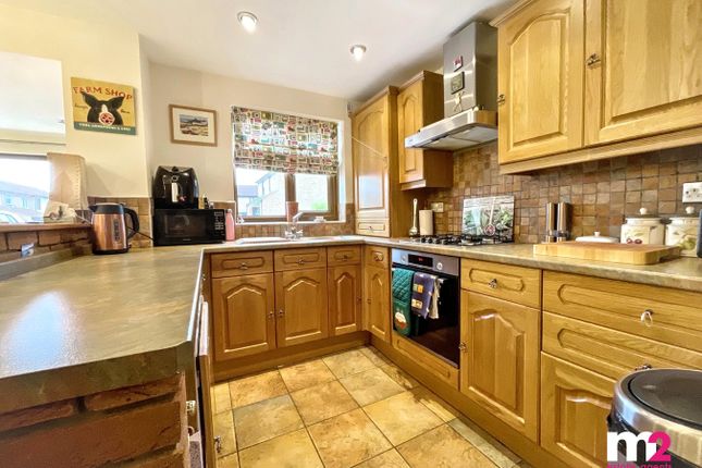 12, Mary de Bohun Close, Monmouth photo 4