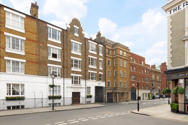 Flat for sale in Regency Street, London