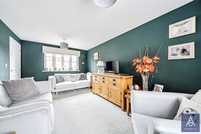 24, Juno Crescent, Northants photo 2