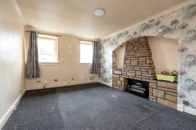 35 West Pilton Drive, West Pilton Edinburgh photo 2