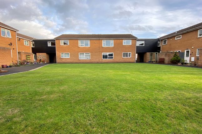 Flat for sale in Tag Lane, Ingol, Preston