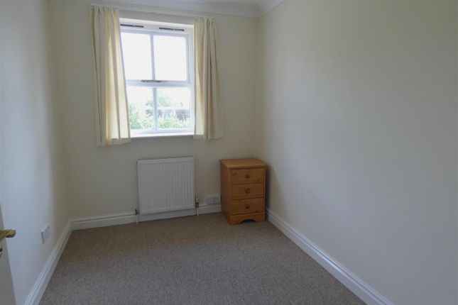 Property to rent in Woodhead Drive, Cambridge
