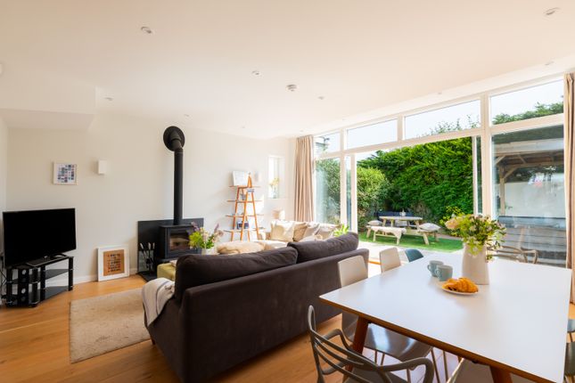 4 The Sands, Francis Road, Trebetherick photo 2