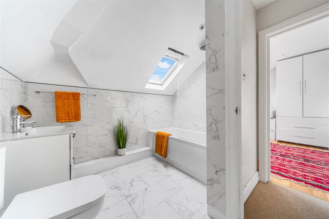 Duplex for sale in Bargery Road, Catford