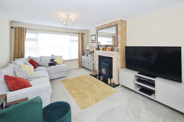 24, Archer Road, Kenilworth photo 2