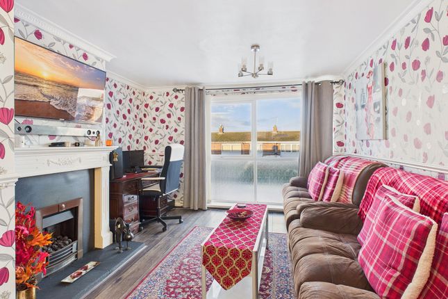 73 Millbrook, Gateshead photo 2