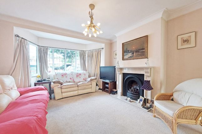34, Bridle Road, Pinner photo 3