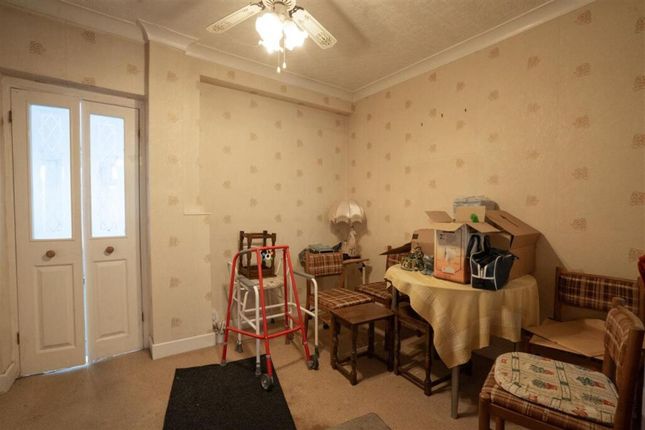 112 Cranes Park Road, Birmingham photo 4