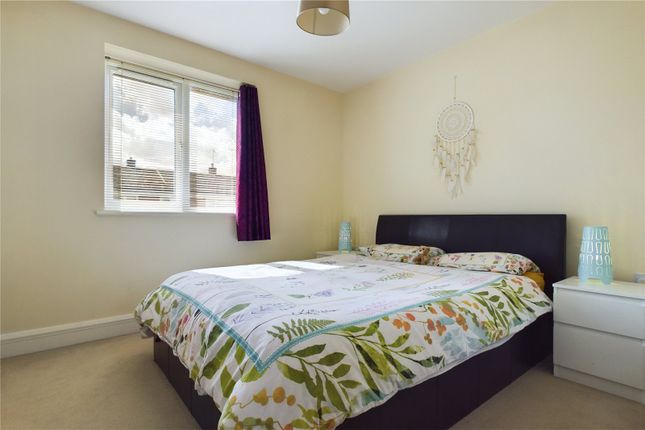 End terrace house for sale in Kennedy Drive, Pangbourne, Reading, Berkshire