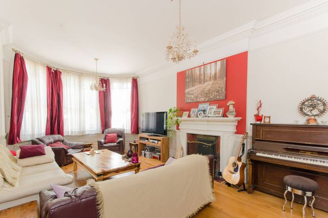 Thumbnail Property to rent in Exeter Road, Mapesbury Estate, London