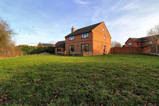 Detached house for sale in Thatchers Croft, Latchingdon, Chelmsford