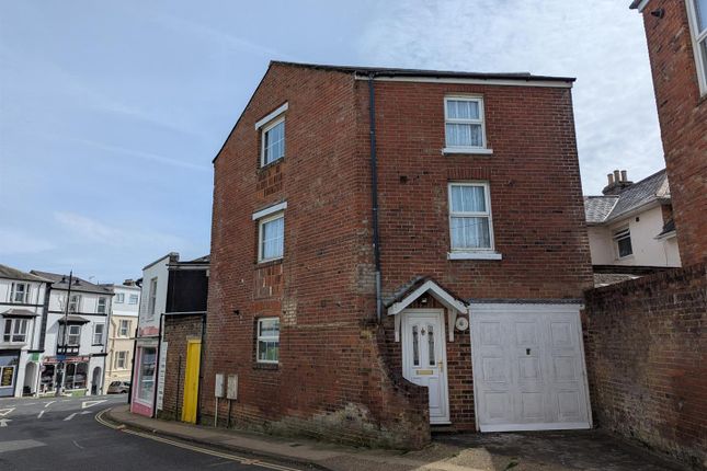 3-bed house on Rock Cottage, Melville Street, Sandown, £250,000
