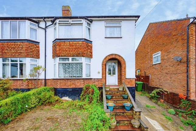 3-bed house on 12, West Valley Road, Hemel Hempstead, £475,000