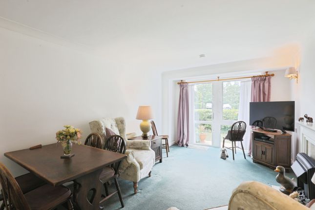 4, Malin Court, Alcester photo 2