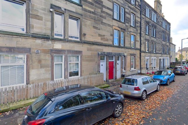Thumbnail Flat to rent in Moat Street, Edinburgh