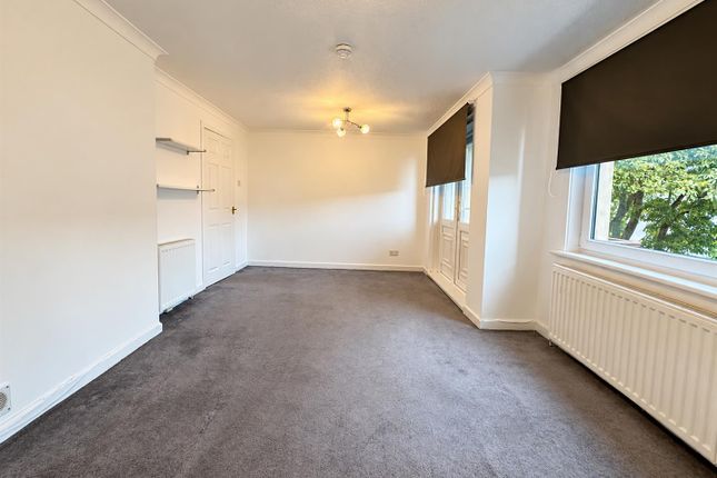 67, Carnegie Hill, Glasgow photo 3