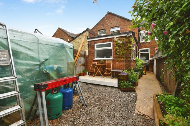 8, Edward Street, Hessle photo 4