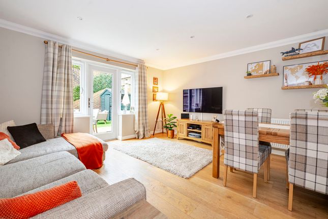 52, Nassau Drive, Crowborough photo 3