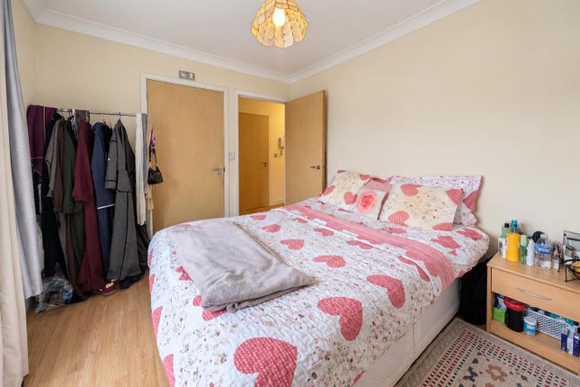 Quayside Drive, Colchester photo 5
