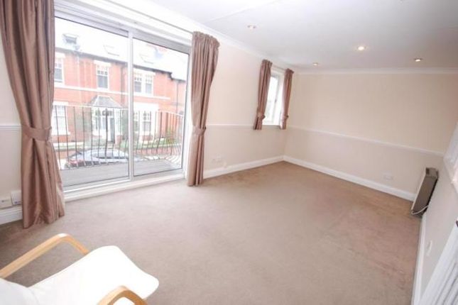 Thumbnail Flat to rent in Deneside Court, Newcastle Upon Tyne